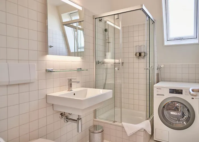 Bern, Perfect Located And Spacious * Berna