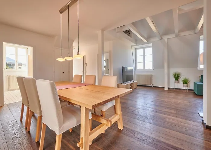 Bern, Perfect Located And Spacious Berna